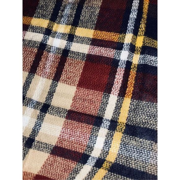 Plaid Oversized Blanket Scarf - Picture 11 of 14